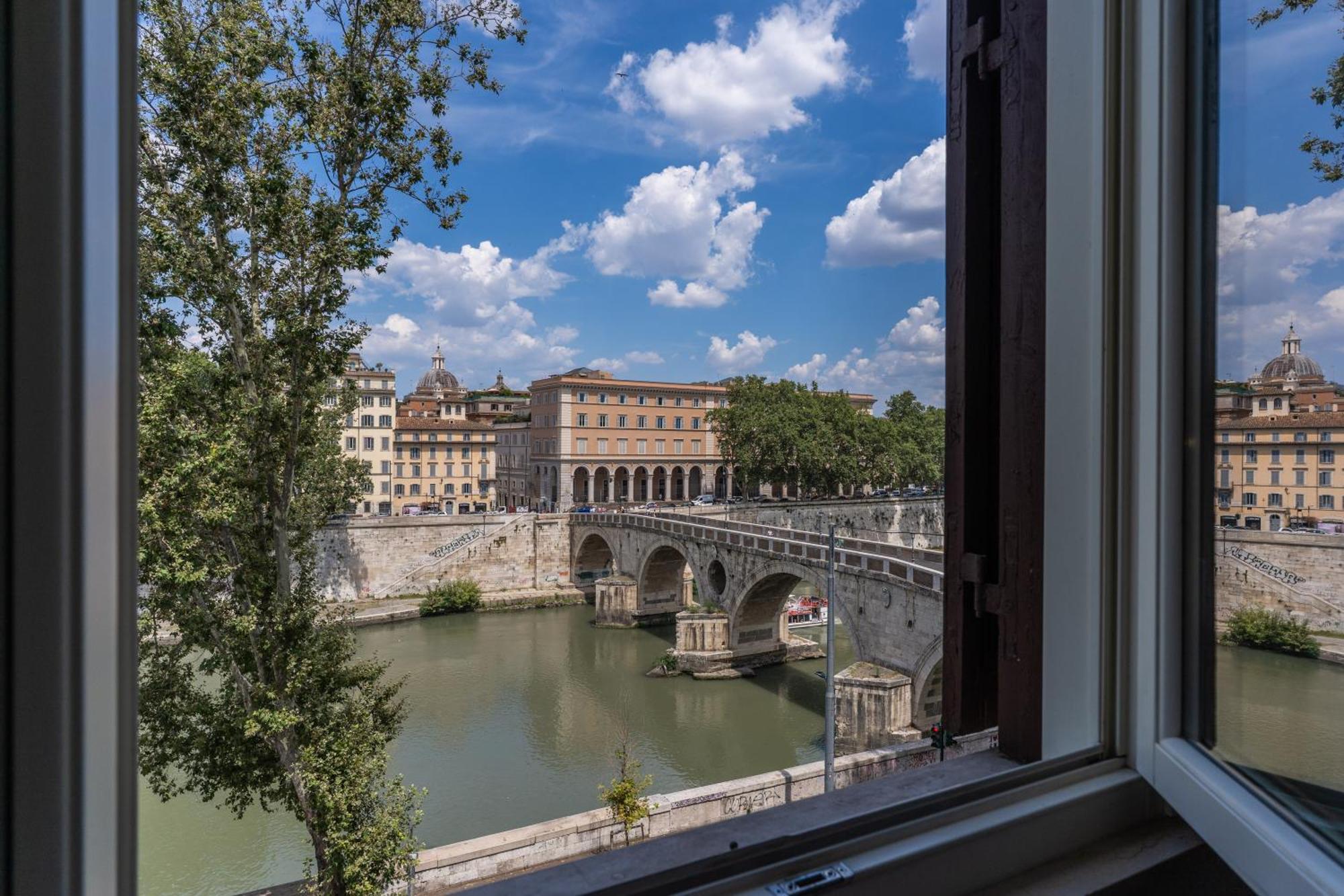 One-Bedroom Apartment River View