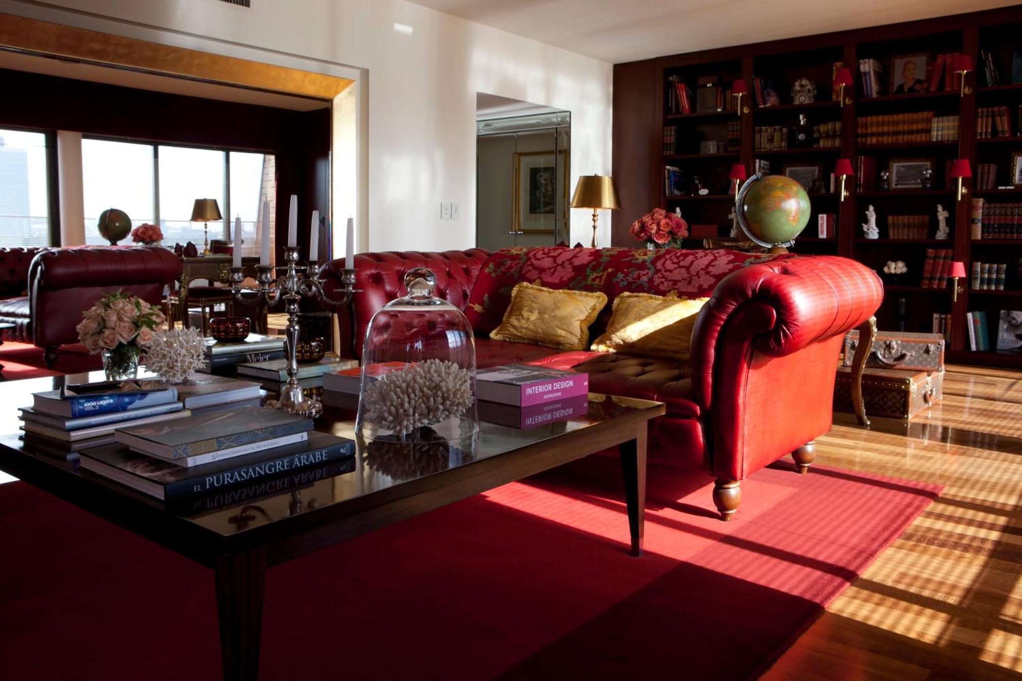 Two-Bedroom Imperial Suite One King Bed Two Single Beds