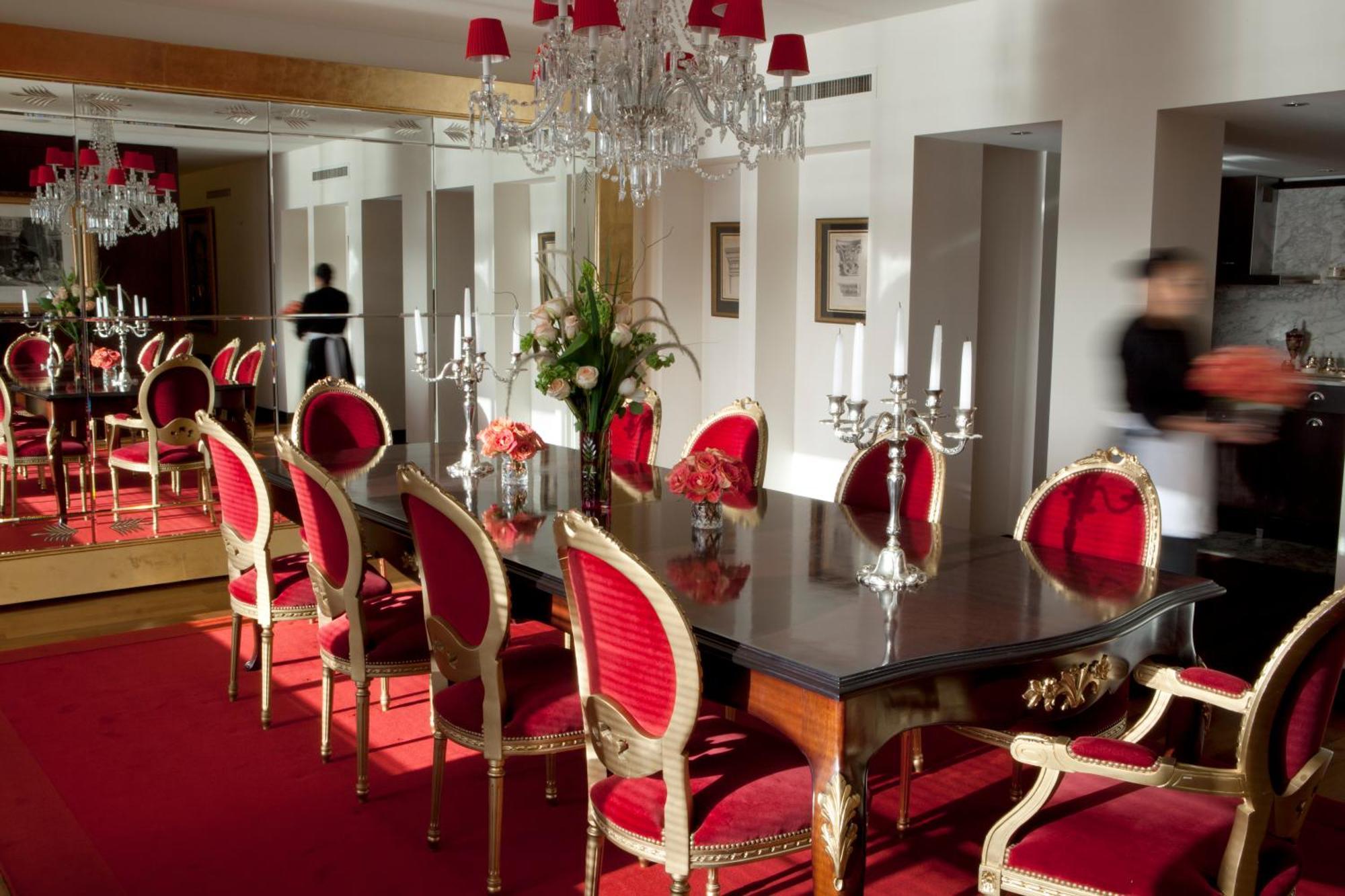 Two-Bedroom Imperial Suite One King Bed Two Single Beds