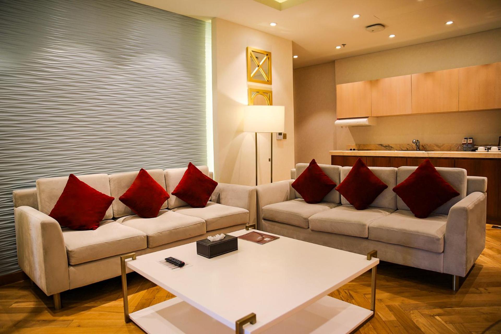 Diplomatic Suite