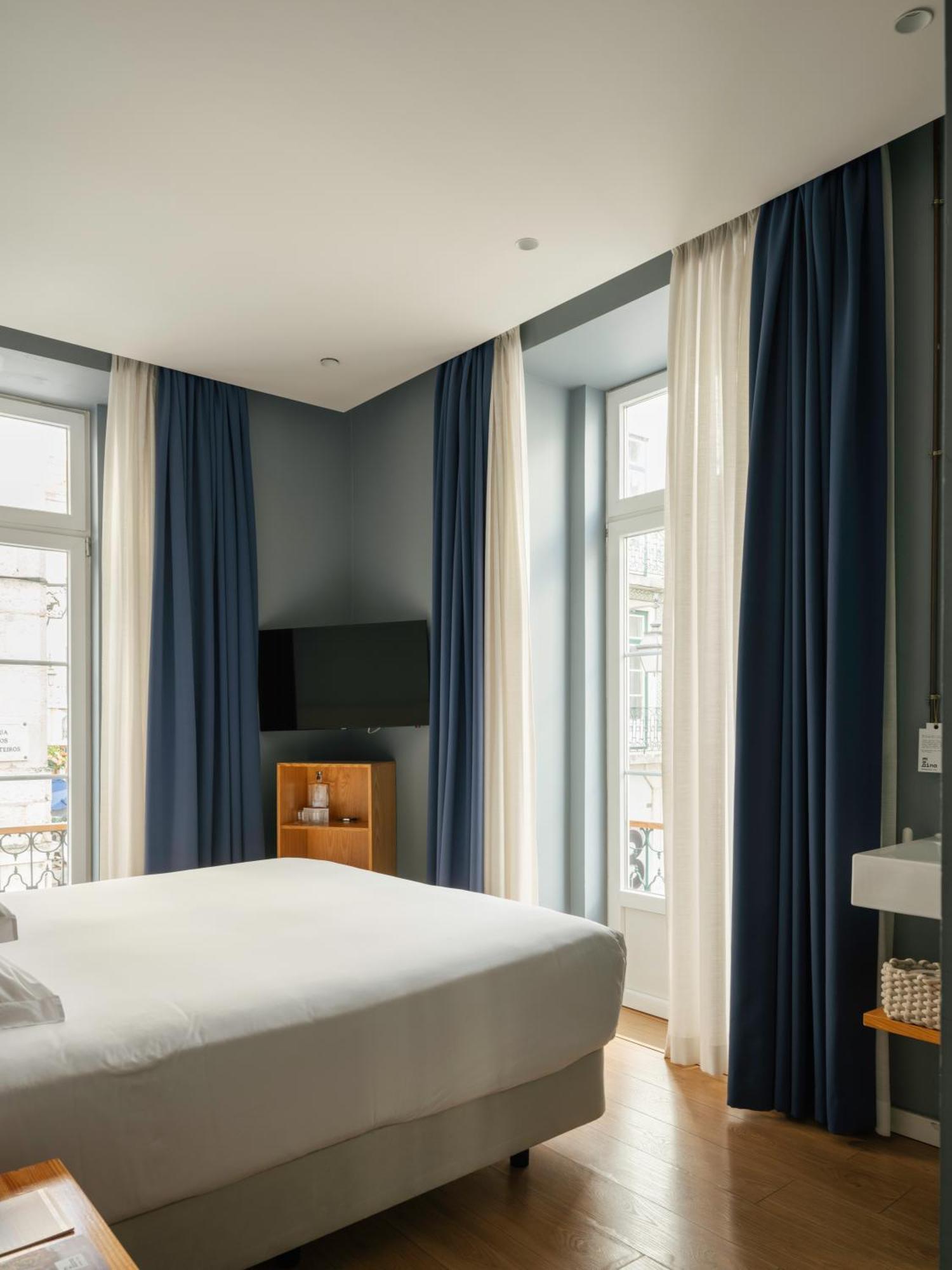 Premium Double or Twin Room City View