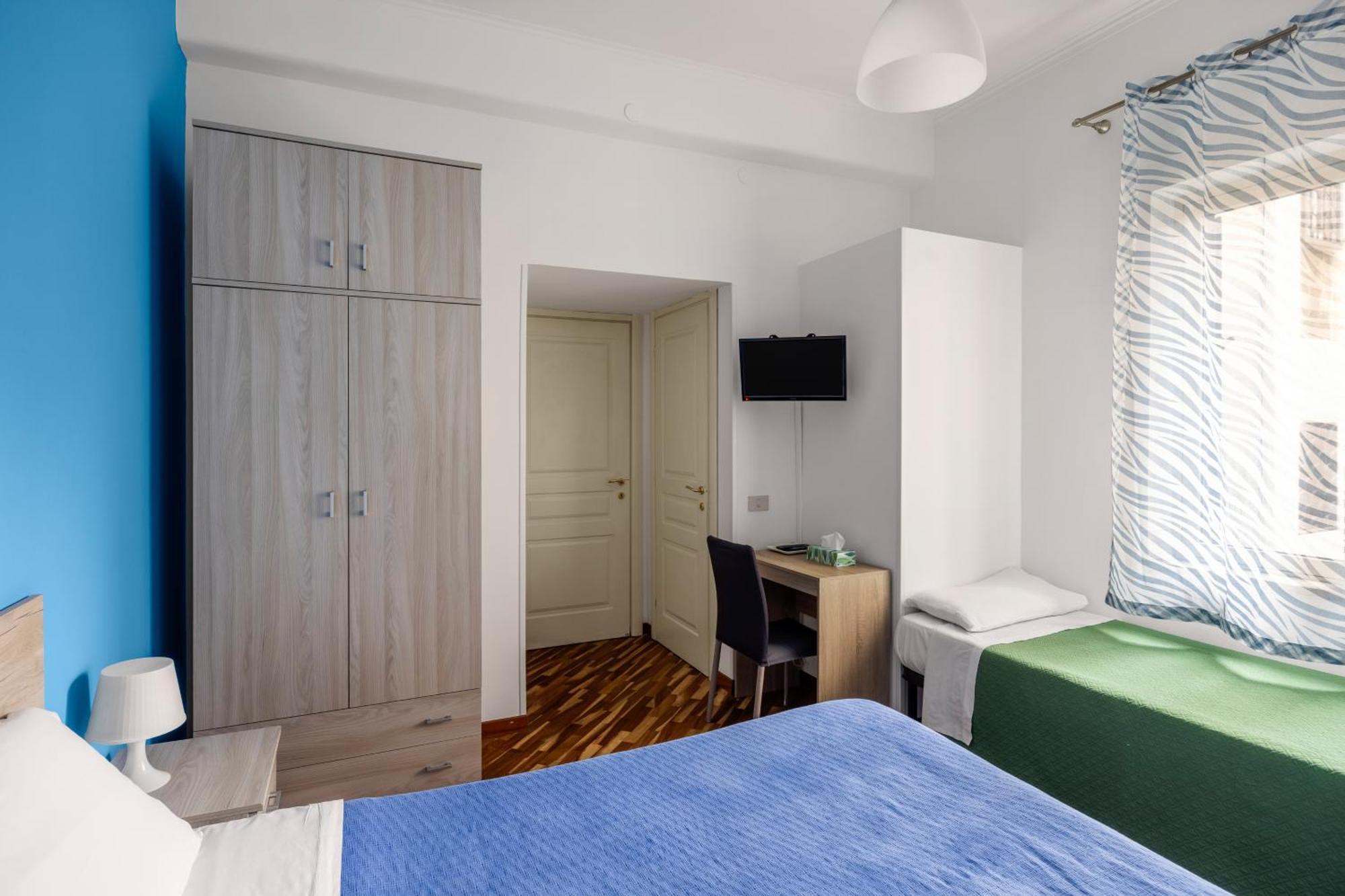 Triple Room Private Bathroom