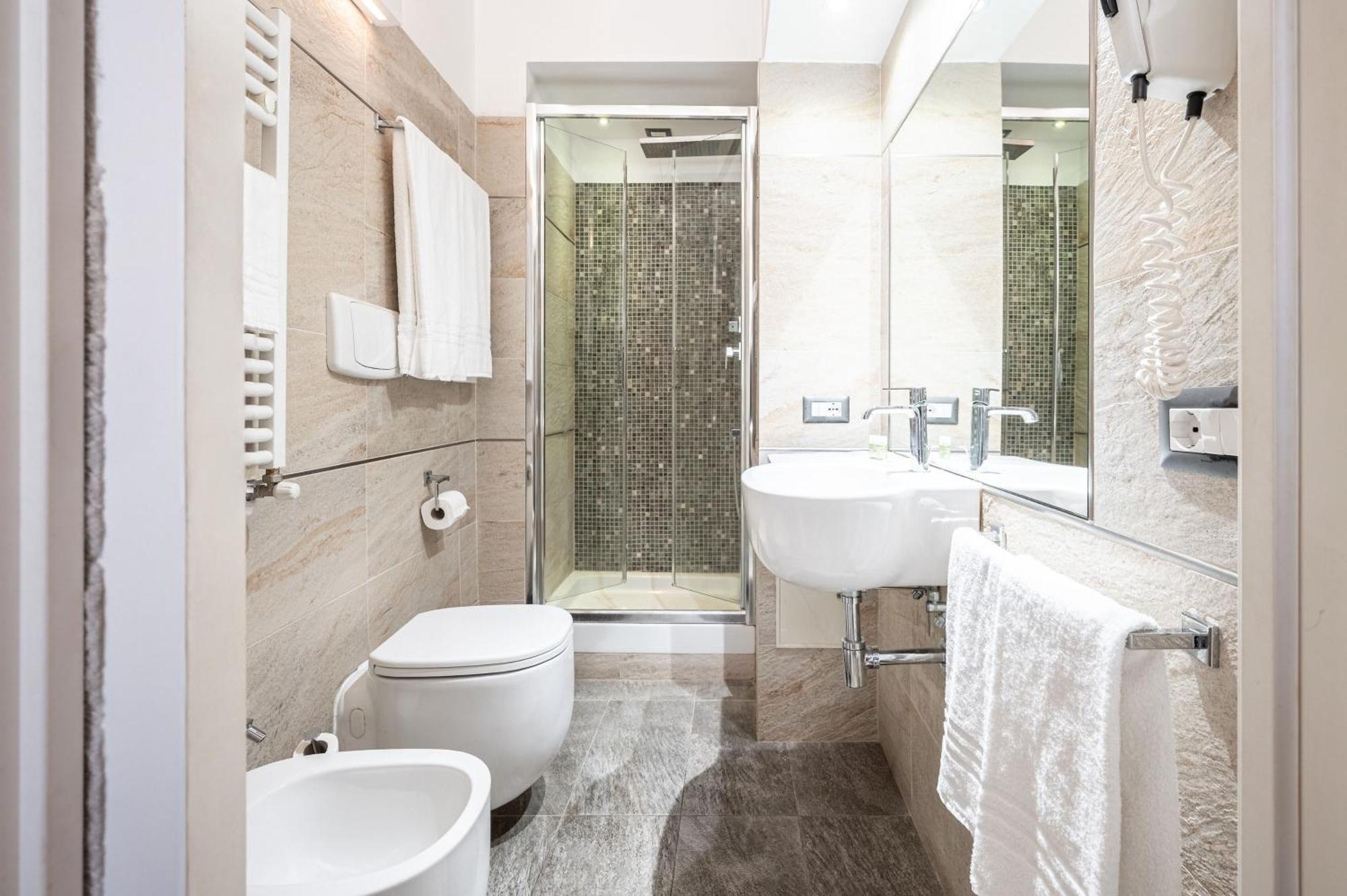 King Suite Spa Bath