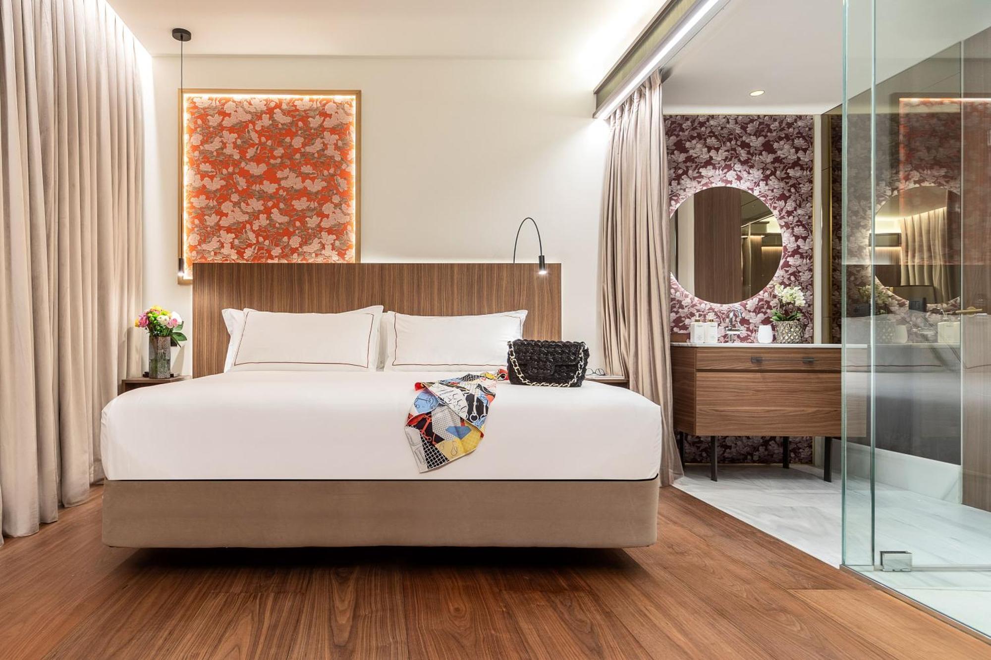 Two Bedroom Master Suite Spa Acess