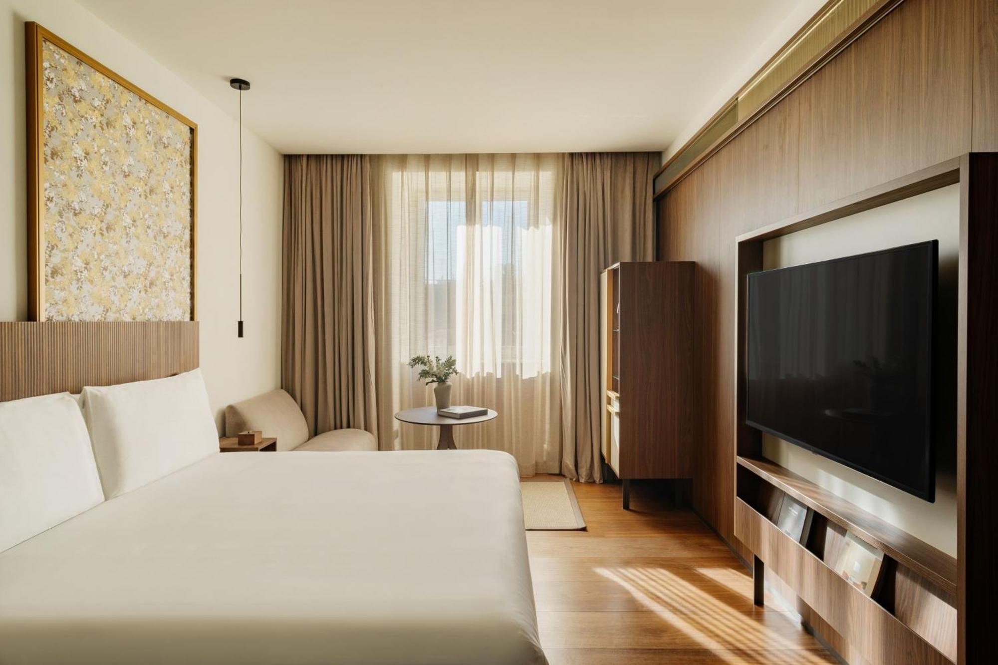 Two Bedrooms Interconnecting Premium Room Spa Access