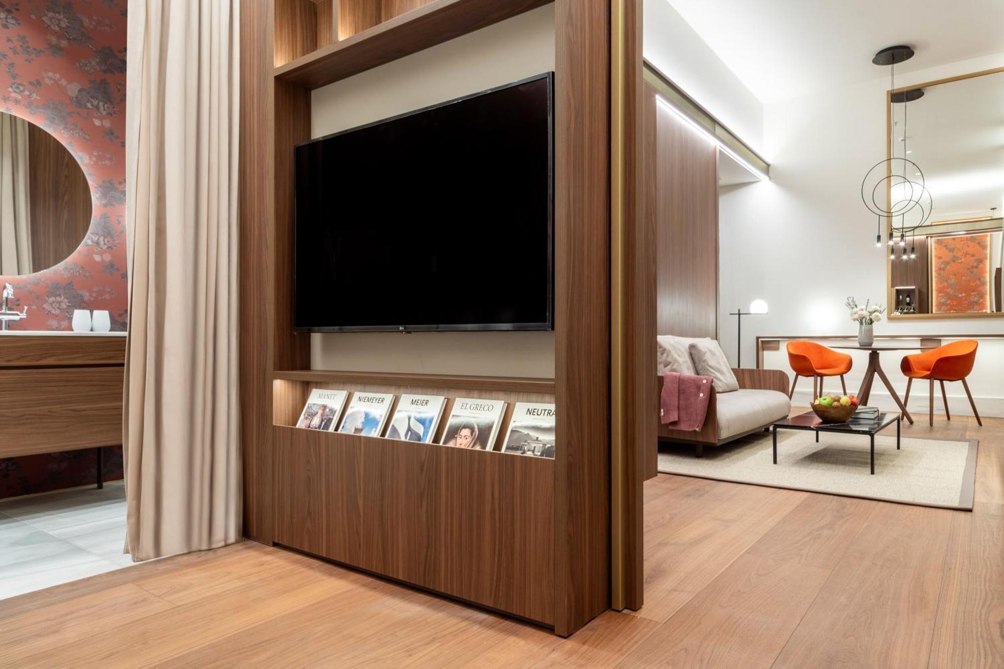 Two Bedroom Master Suite Spa Acess