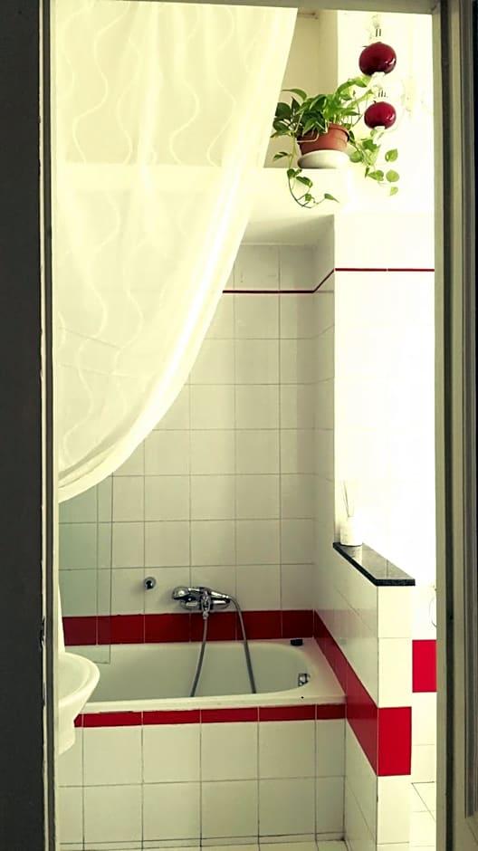 Deluxe Double Room Private Bathroom