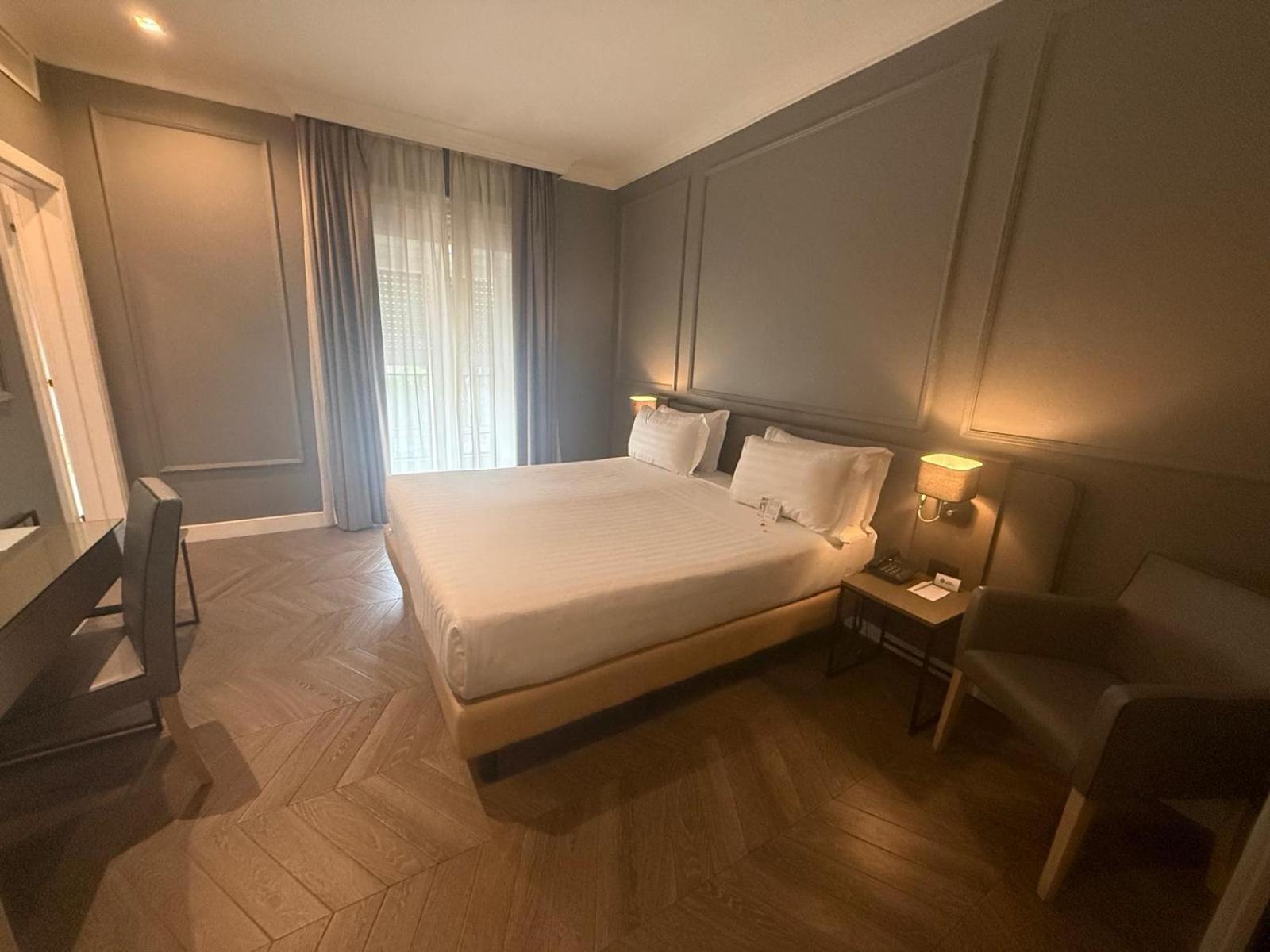 Superior Queen Room