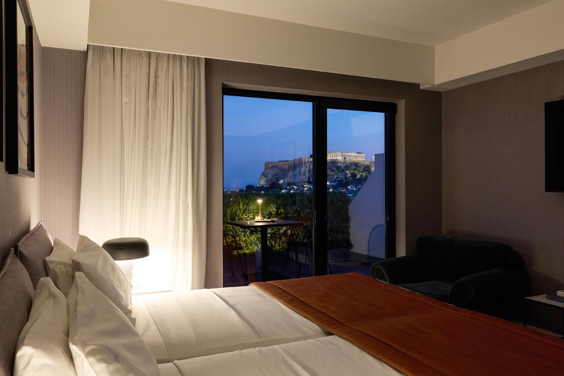 Acropolis Frame Room