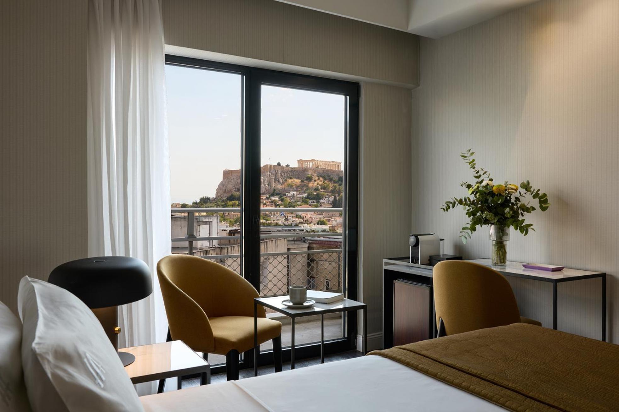 Acropolis Frame Room