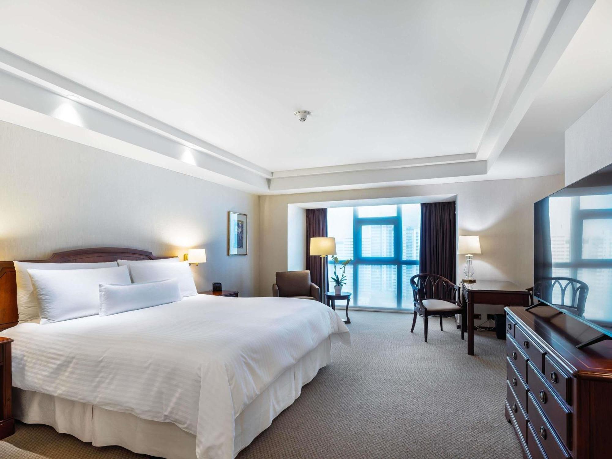 Grand Room