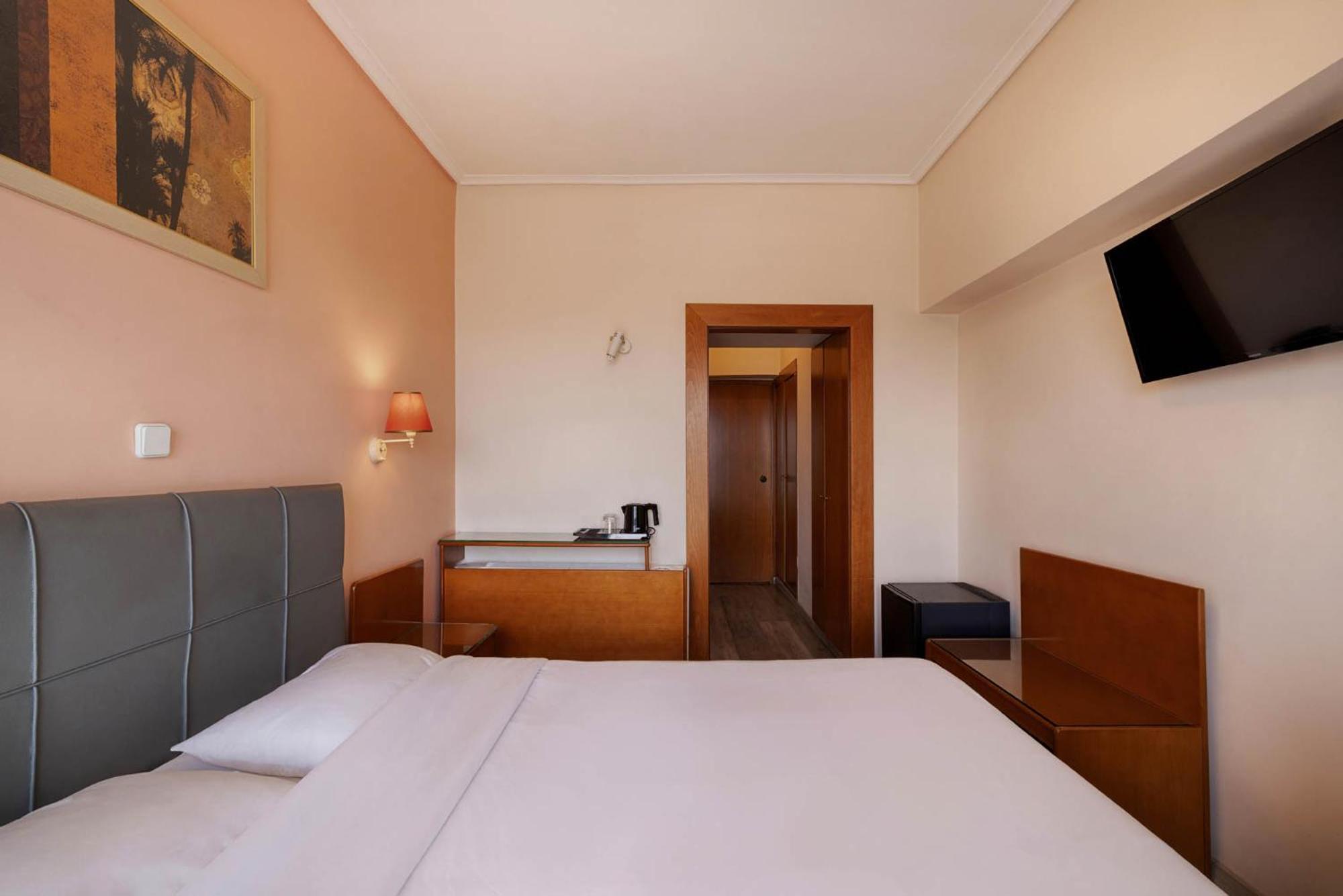 Standard Double or Twin Room Balcony