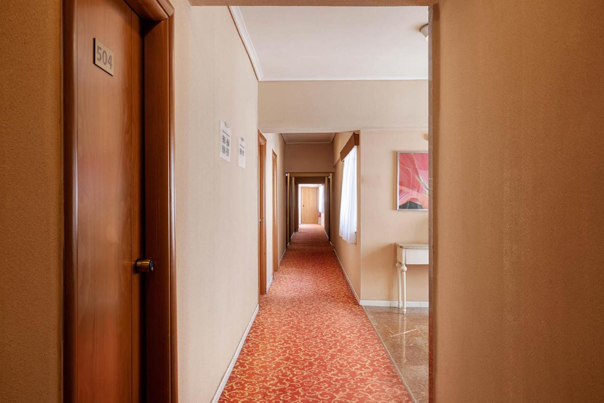 Standard Double or Twin Room Balcony