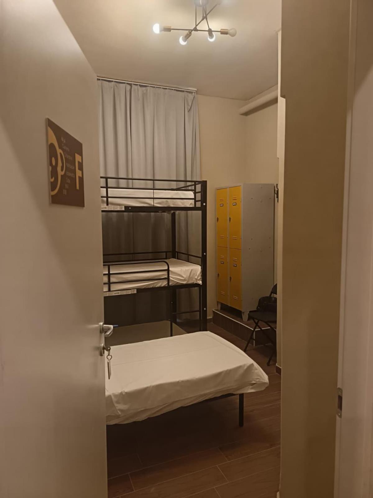 Bed 6-Bed Female Dormitory Room