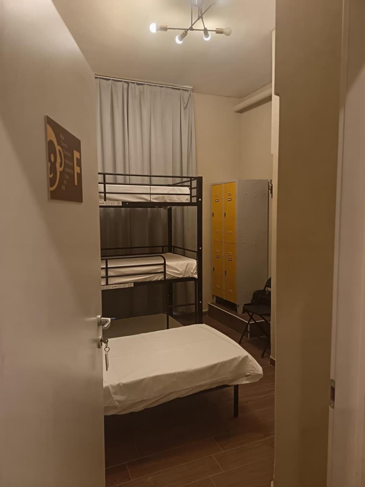 Bed 6-Bed Female Dormitory Room