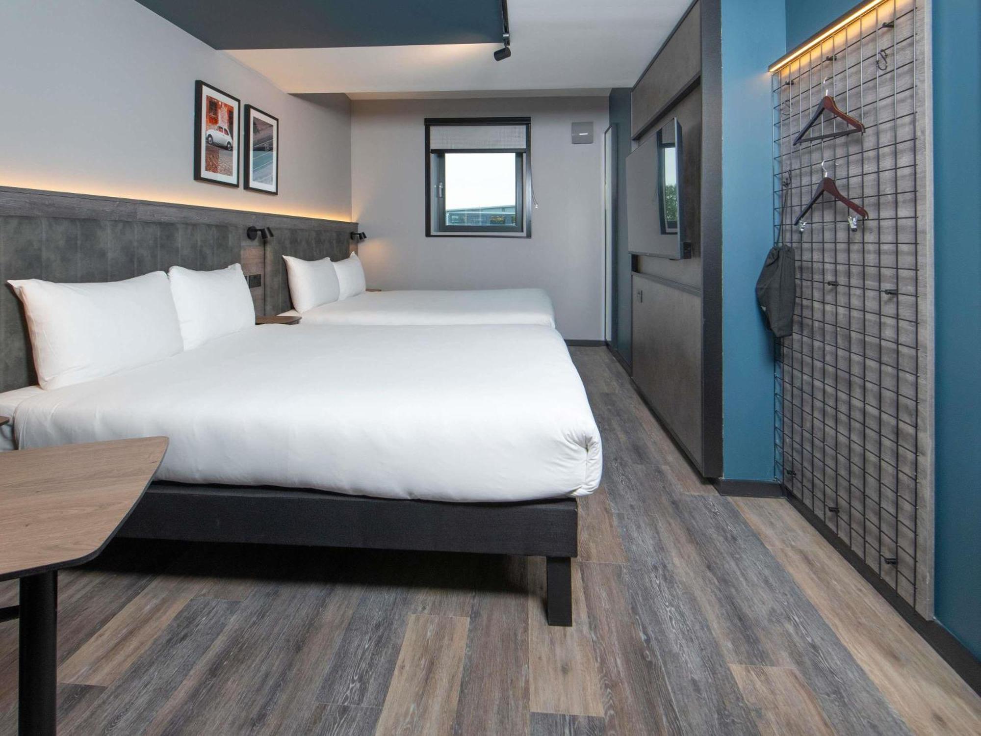 Standard Double Room Two Double Beds
