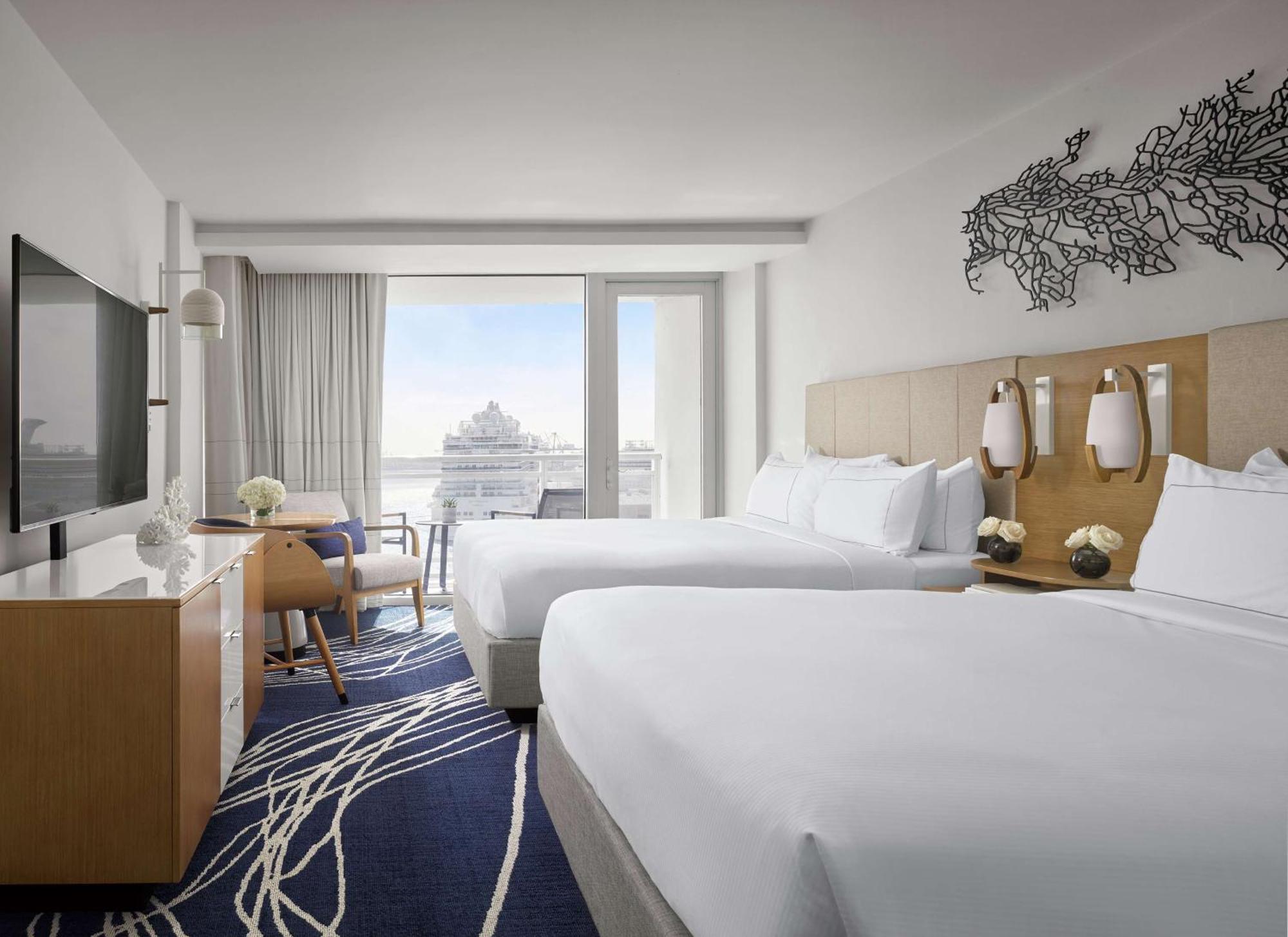 Two Double Rooms Balcony Cruise Port View