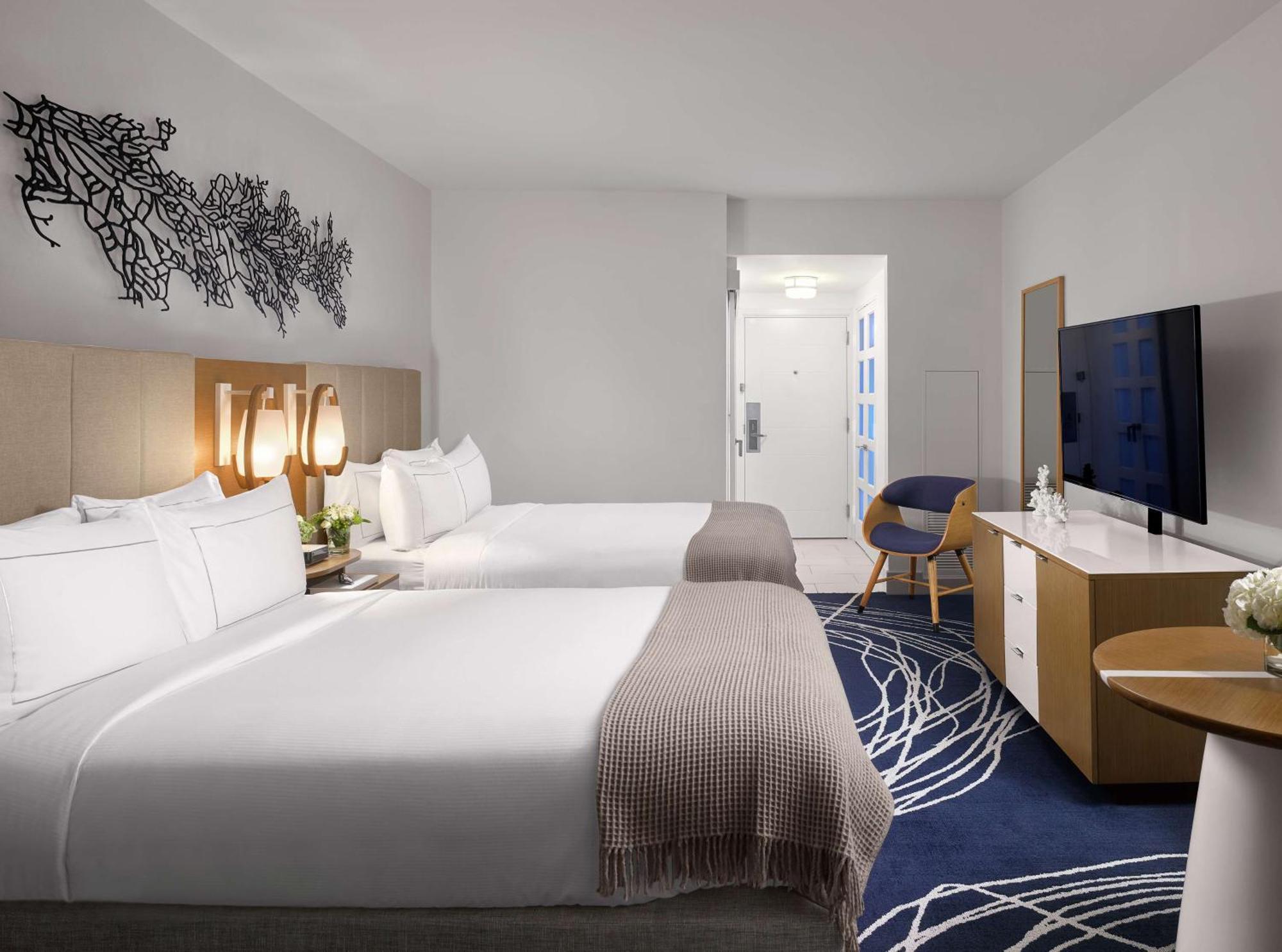 Double Room Two Double Beds Exterior Wing