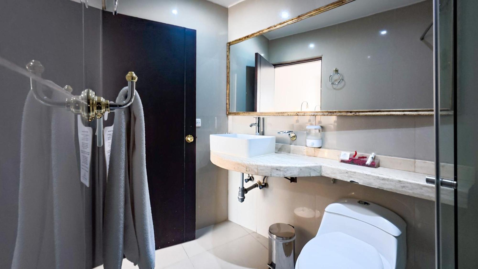 King Suite