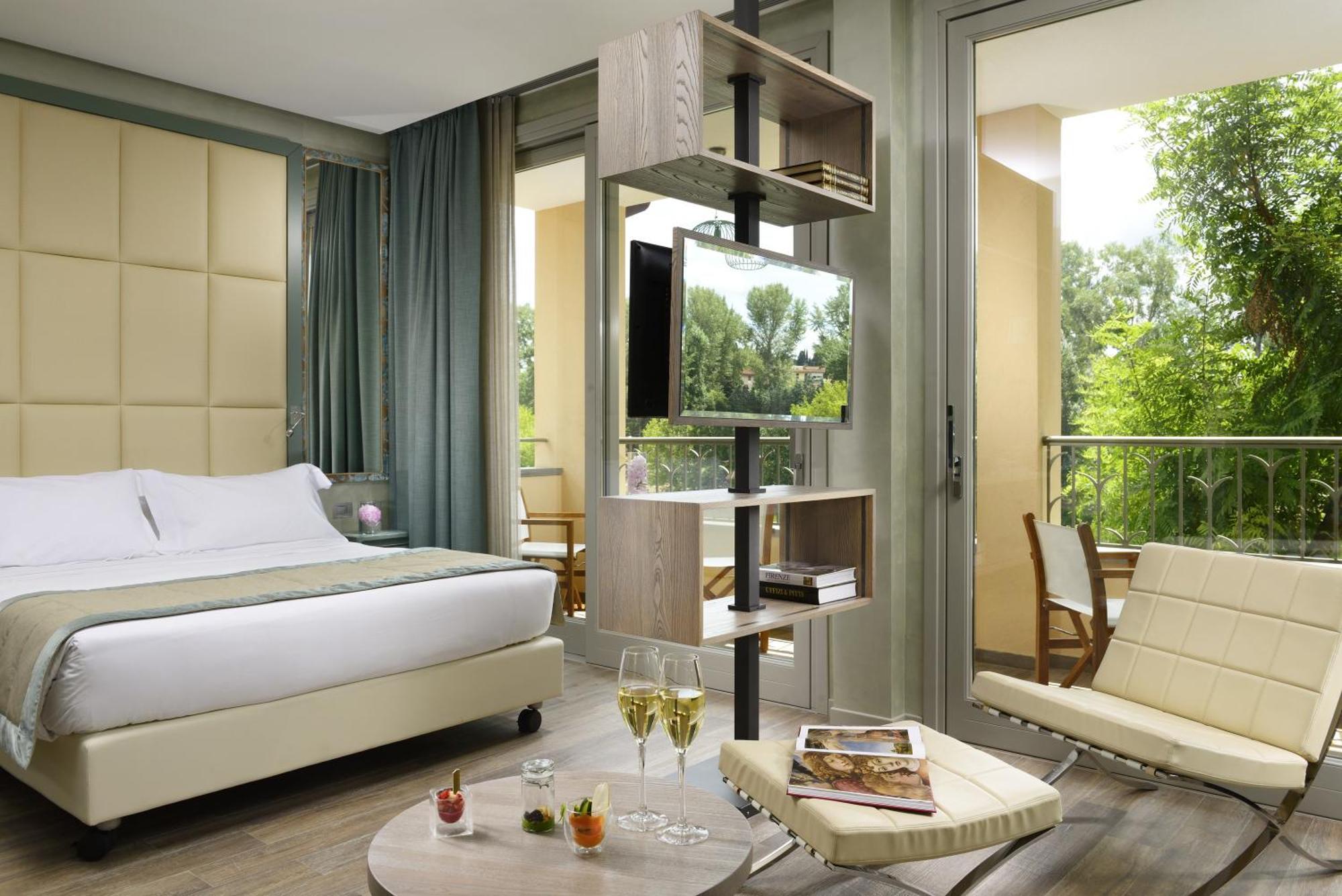 Junior Suite Balcony River View