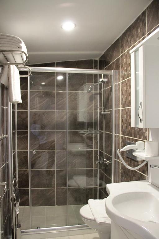 Standard Single Room,212846465:JPEG