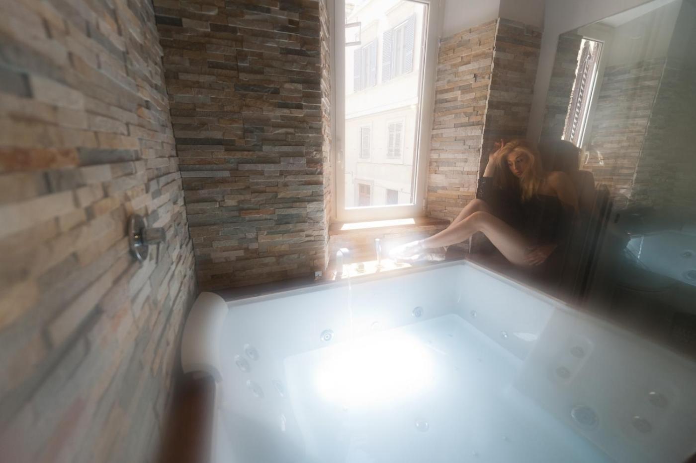 Double Room Spa Bath