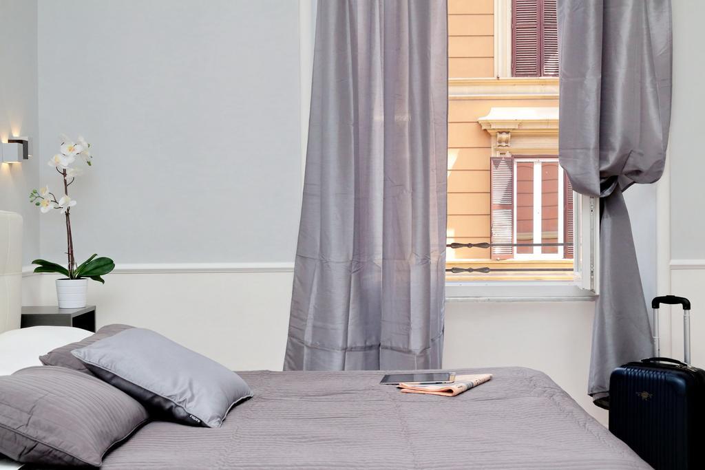 Deluxe Double Room Private Bathroom