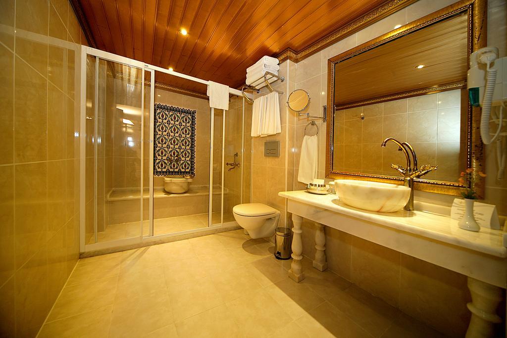 Economy Quadruple Room