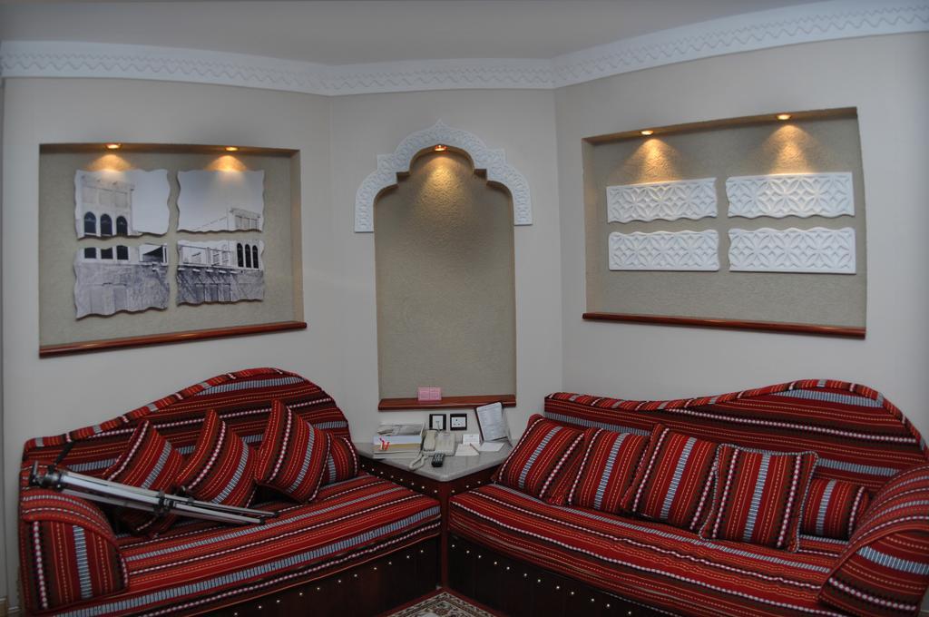 Deluxe Family Suite,262948369:JPEG