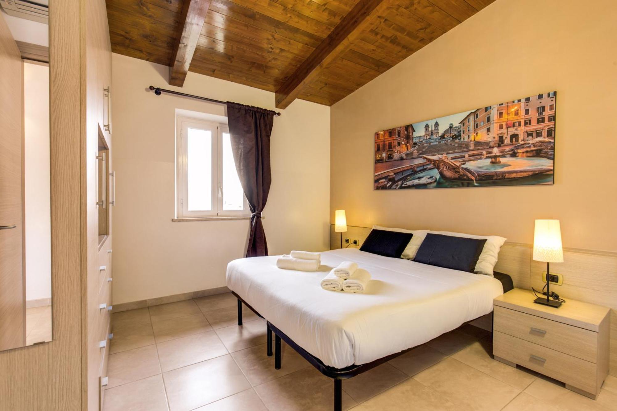 Superior One-Bedroom Apartment Balcony
