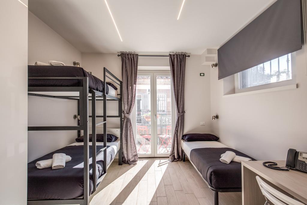 Triple Room Balcony