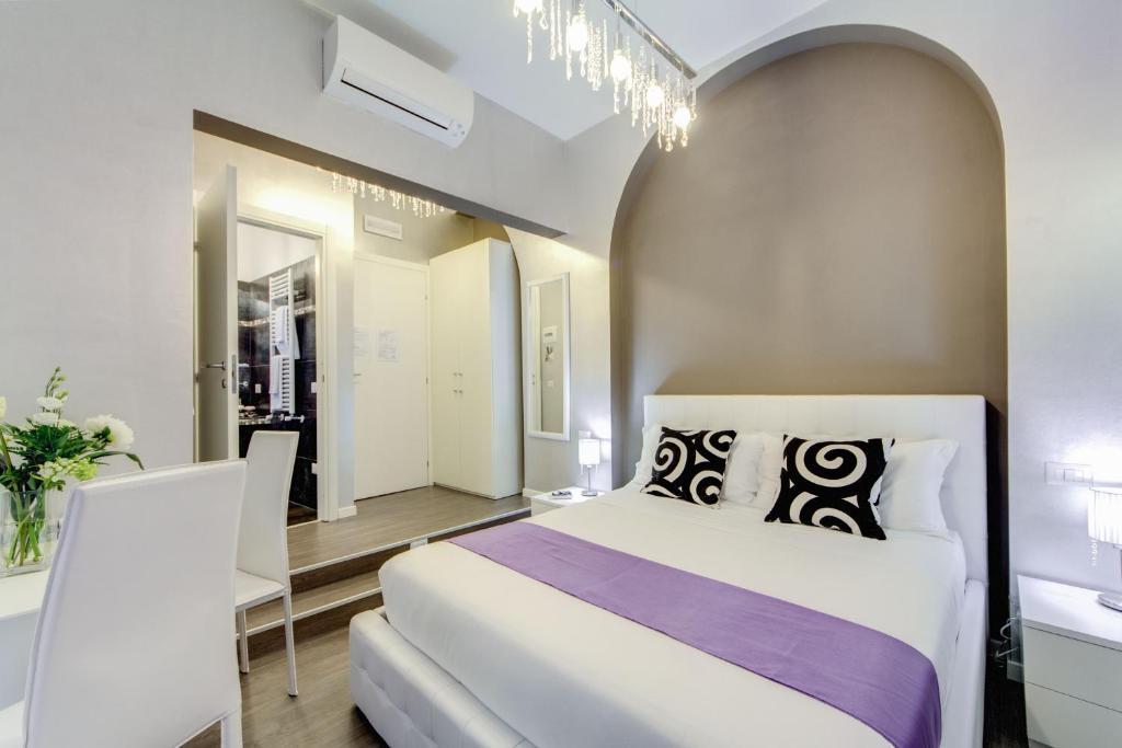 Double Room Courtyard View