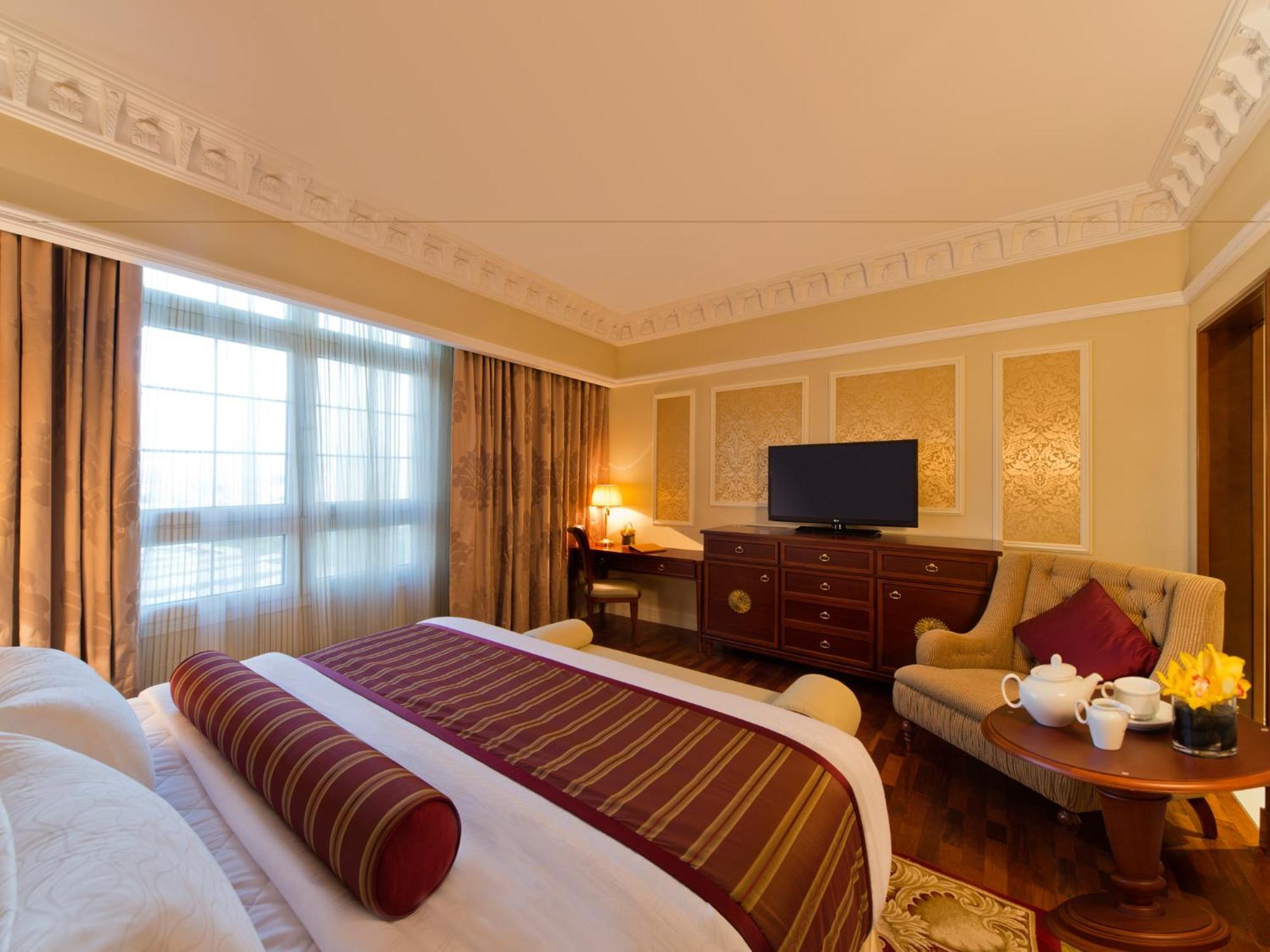 Executive King Room