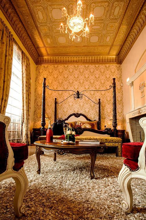 King Suite