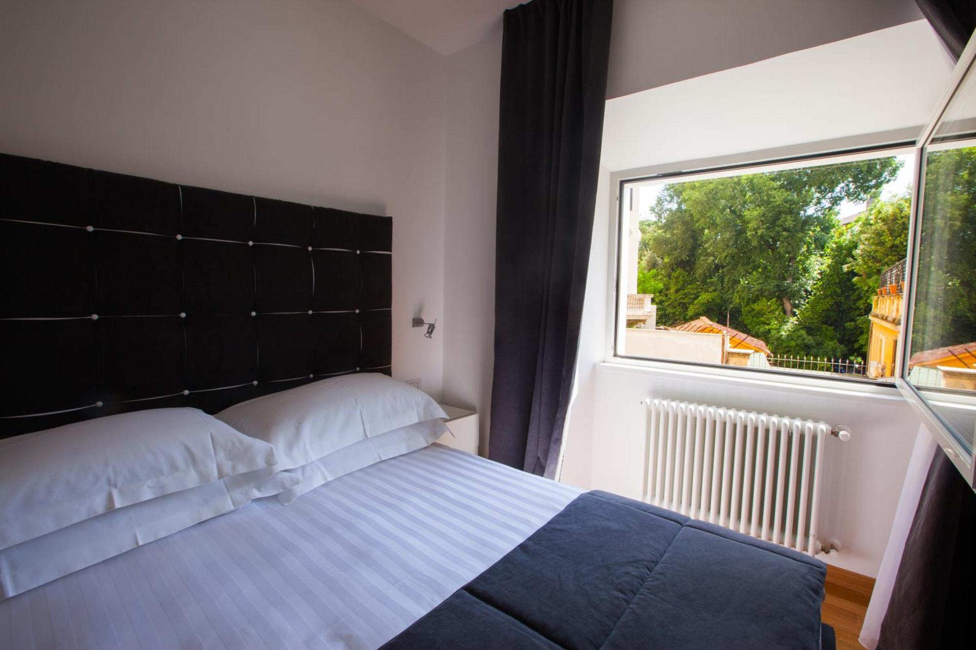 Classic Double Room