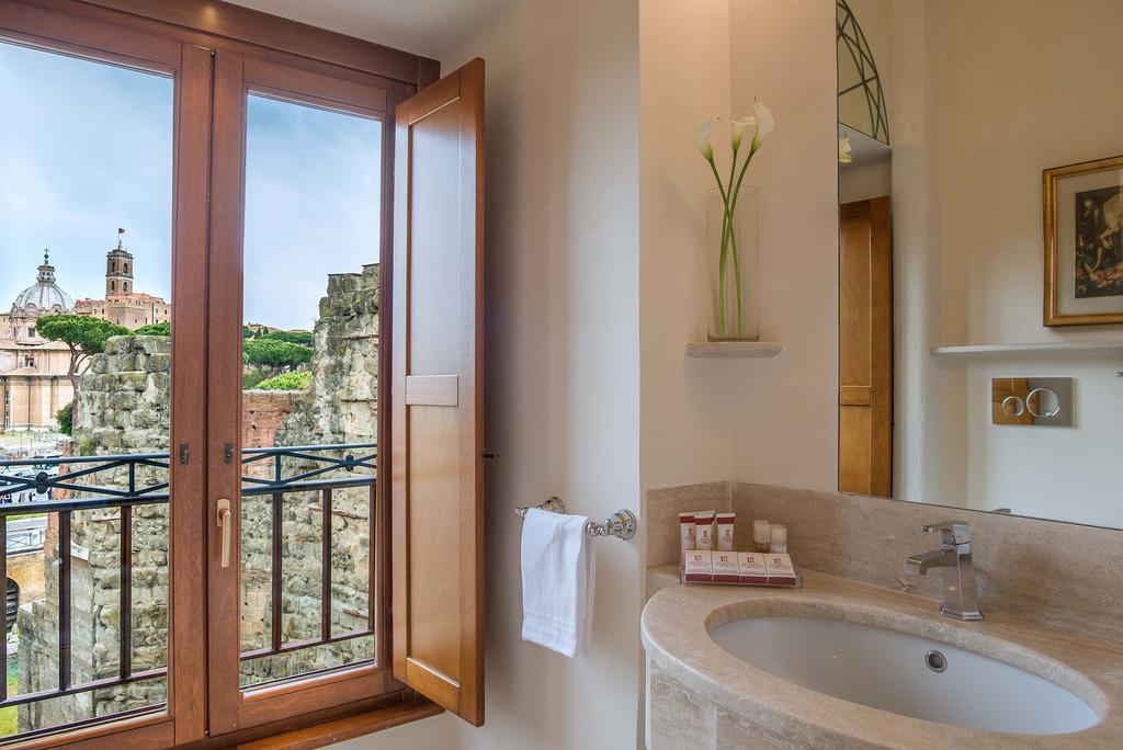 Deluxe Double or Twin Room View