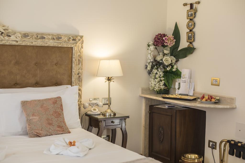 Deluxe Double Room Balcony