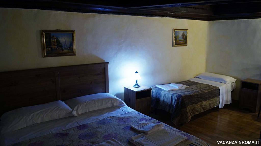 Triple Room Kitchenette