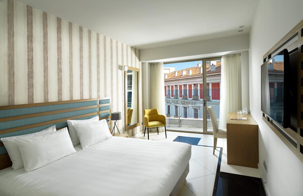 Deluxe Room City View