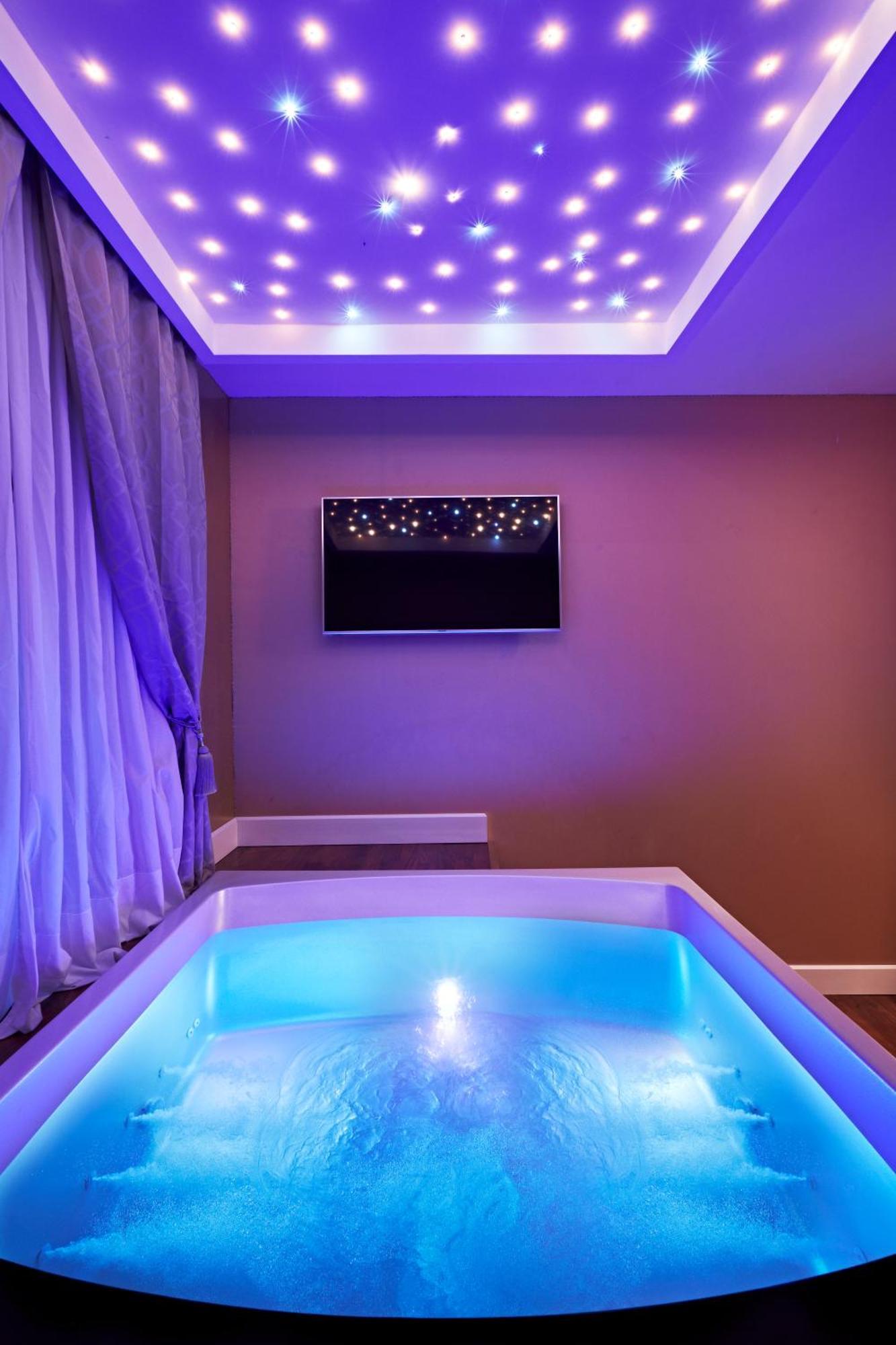 Suite Hot Tub