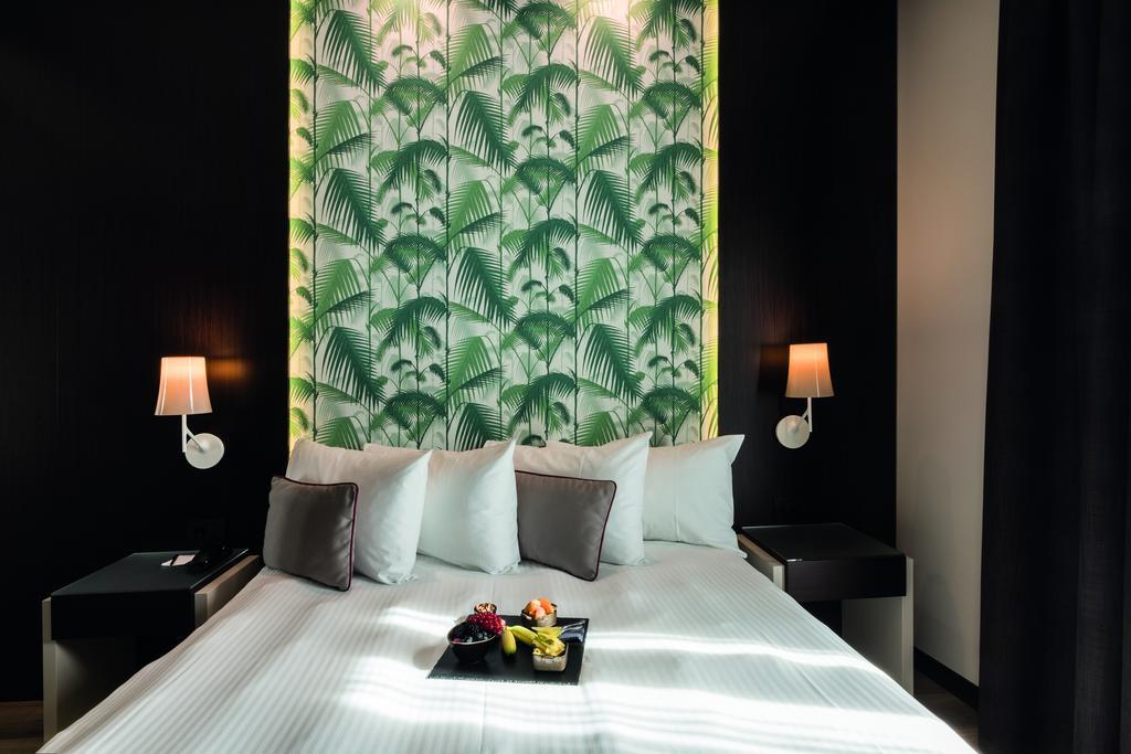 Double or Twin Room Park View
