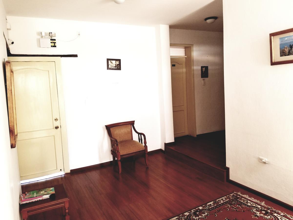 Twin Room Private Bathroom