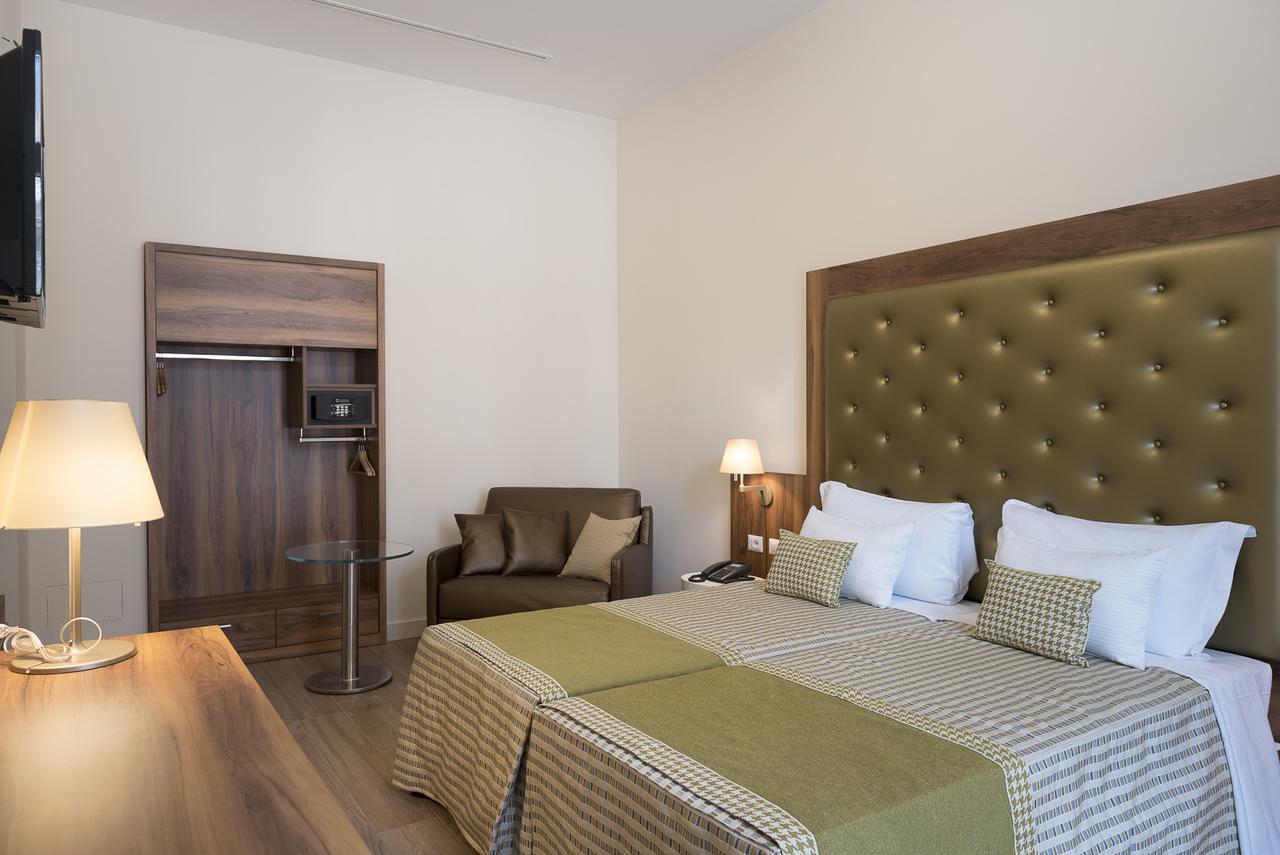Deluxe Double Room Extra Bed