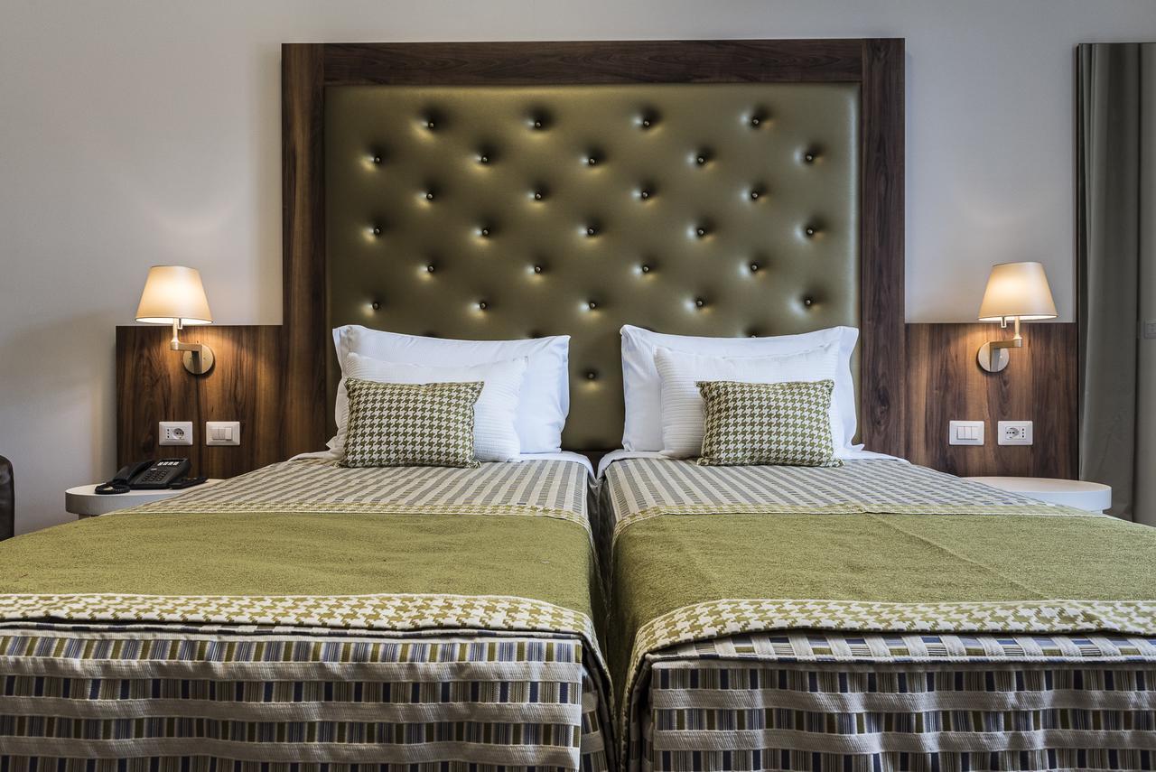Deluxe Double Room Extra Bed