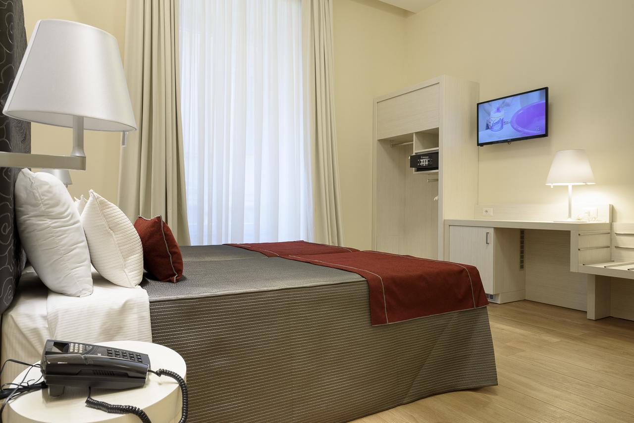 Luxury Double Room Extra Bed