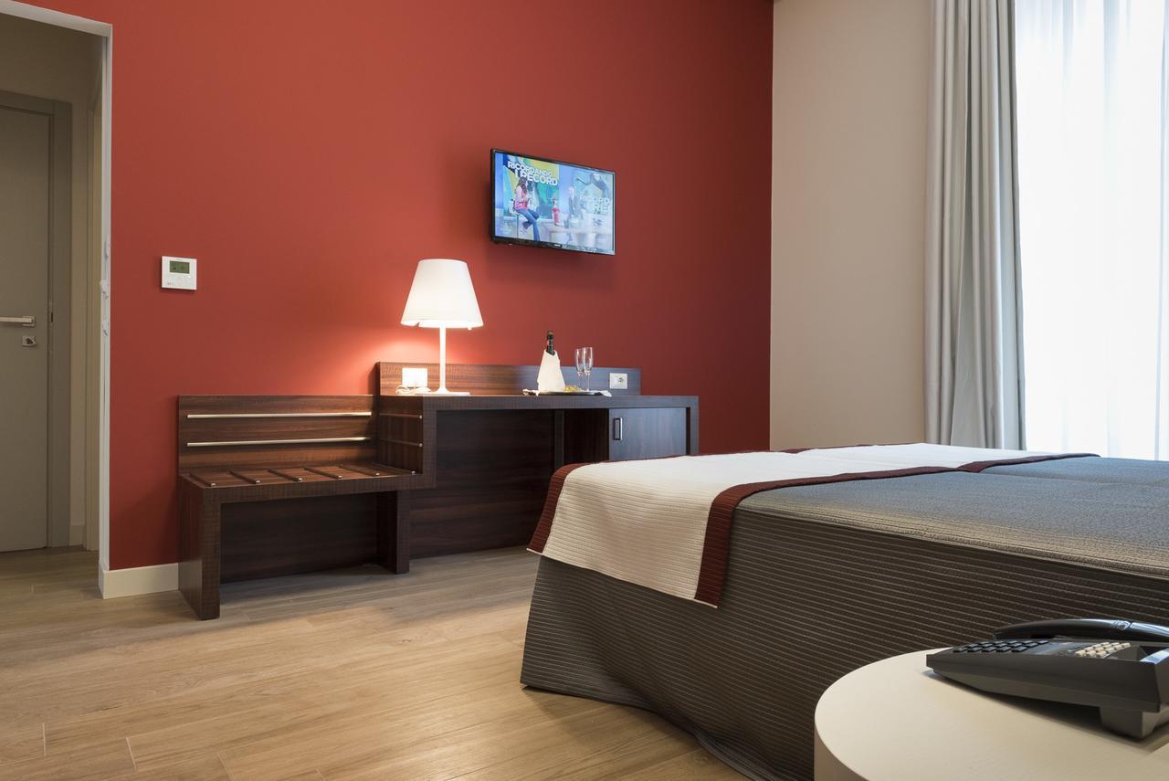 Luxury Double Room Extra Bed