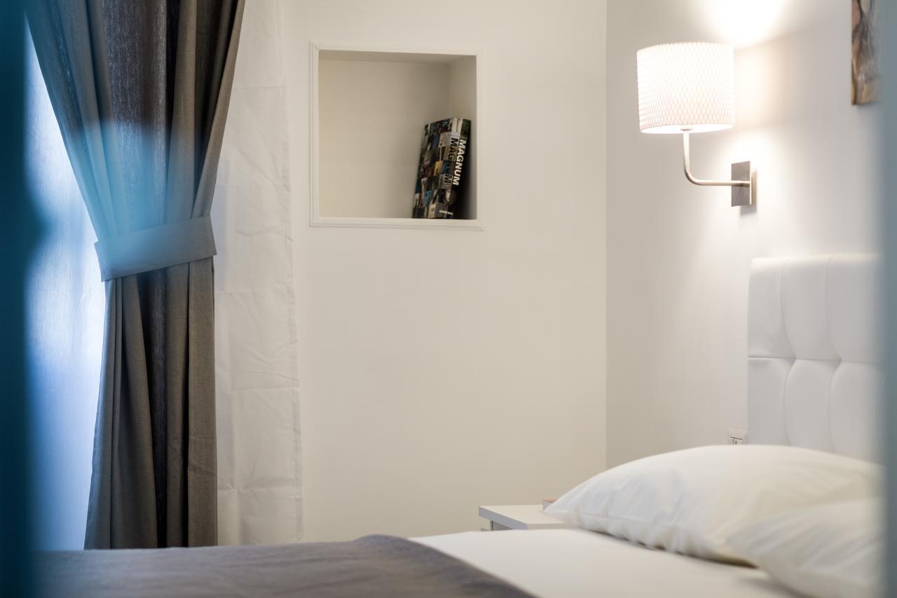 Double or Twin Room Private Bathroom