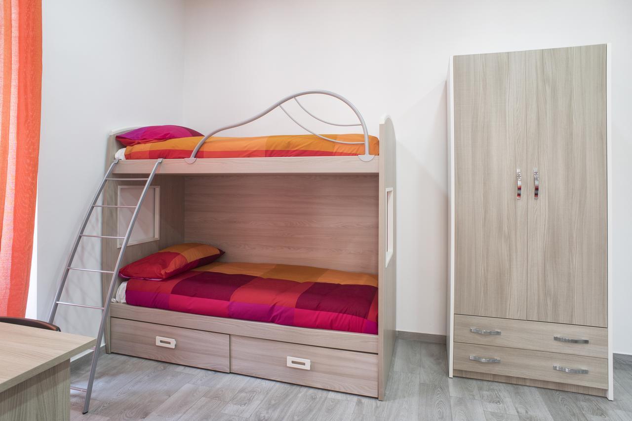 Quadruple Room Private Bathroom