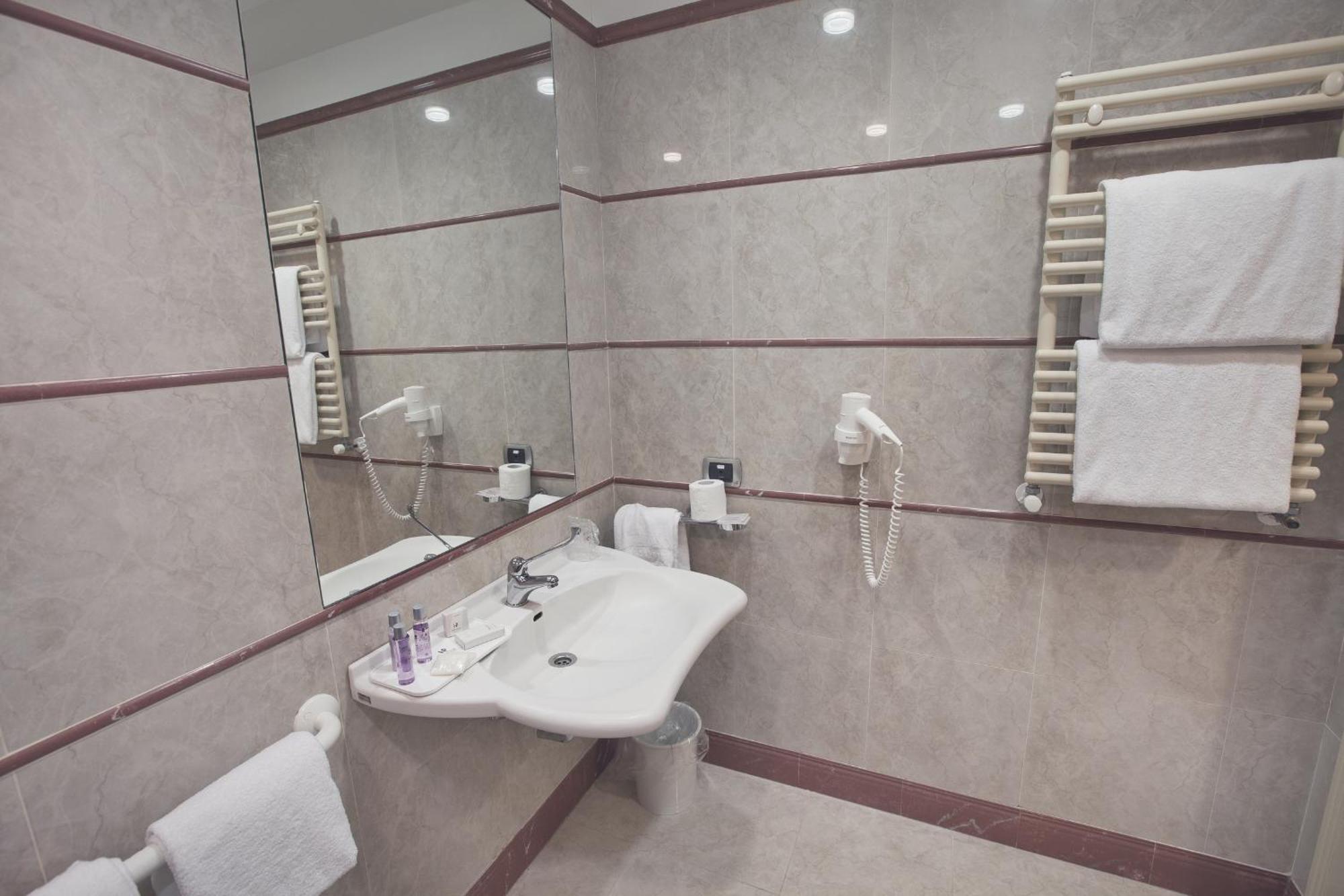 Classic Triple Room