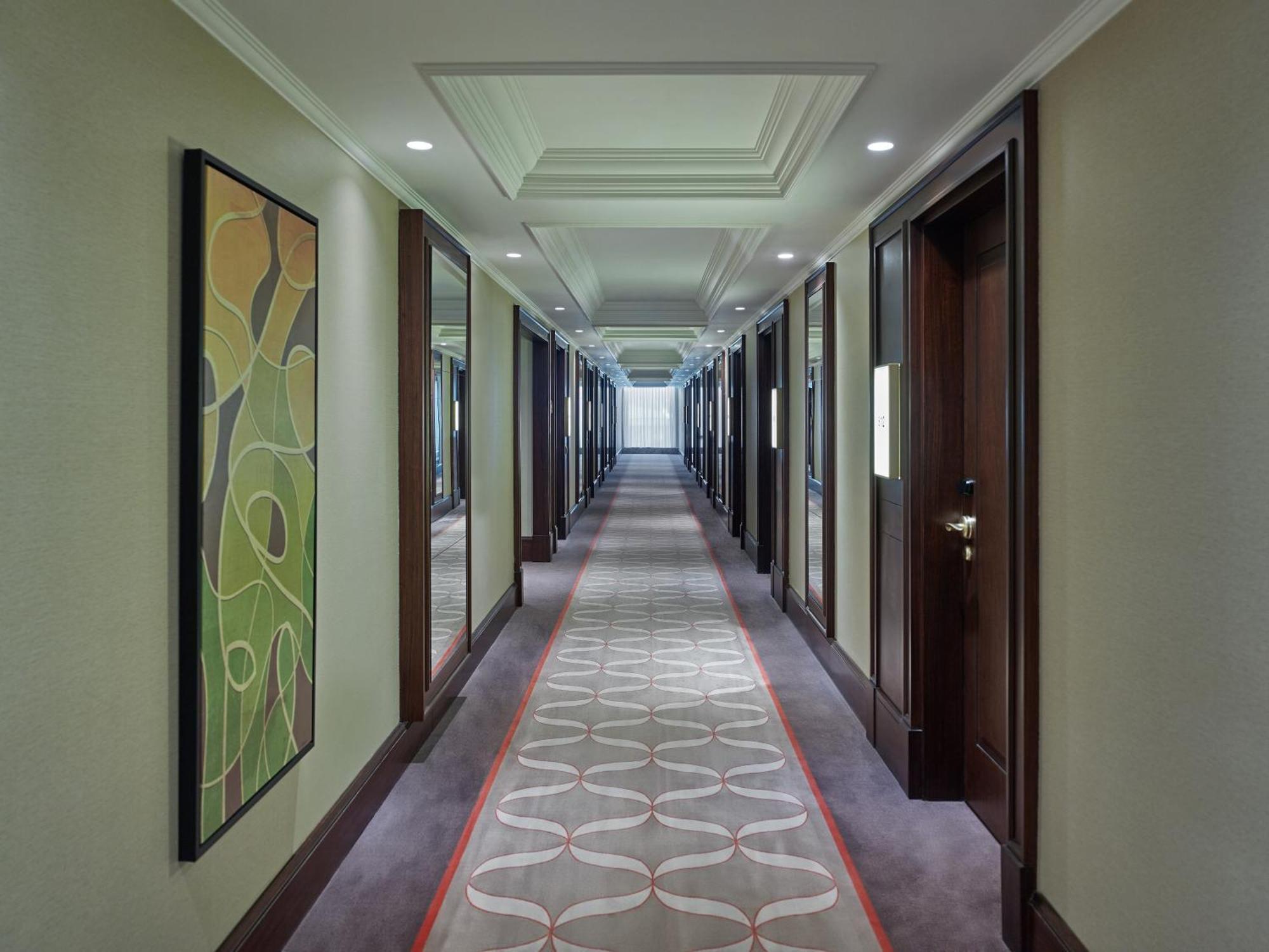 Suite with 2 Single Beds